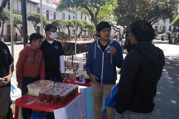 Viajar a México para participar en un torneo de robótica: el sueño de estos estudiantes bolivianos - Sputnik Mundo