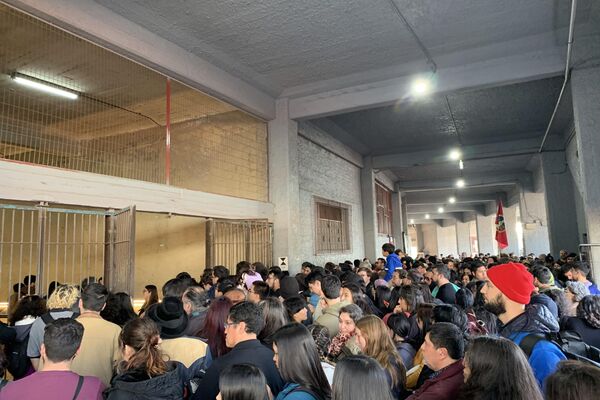 Homenaje a las víctimas de la dictadura de Pinochet en el Estadio Nacional en Santiago - Sputnik Mundo