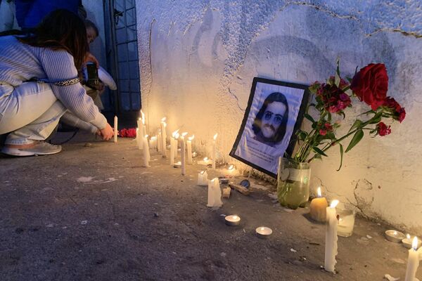Homenaje a las víctimas de la dictadura de Pinochet en el Estadio Nacional en Santiago - Sputnik Mundo