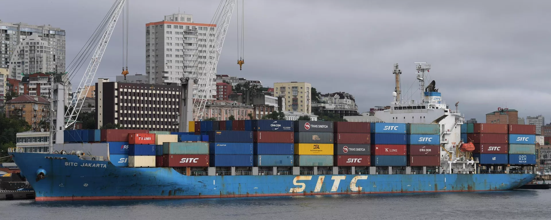 El puerto de Vladivostok El puerto de Vladivostok - Sputnik Mundo, 1920, 12.09.2023
