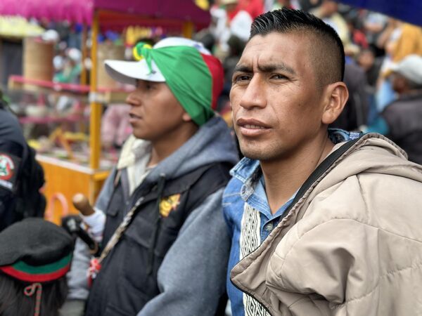 Fuerza, Fuerza, Guardia, Guardia, es el grito de batalla de la Guardia Indígena del Cauca.  - Sputnik Mundo