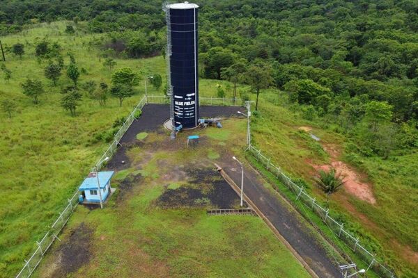 Tanques de almacenamiento de agua potable en Bluefields, Caribe Sur. - Sputnik Mundo