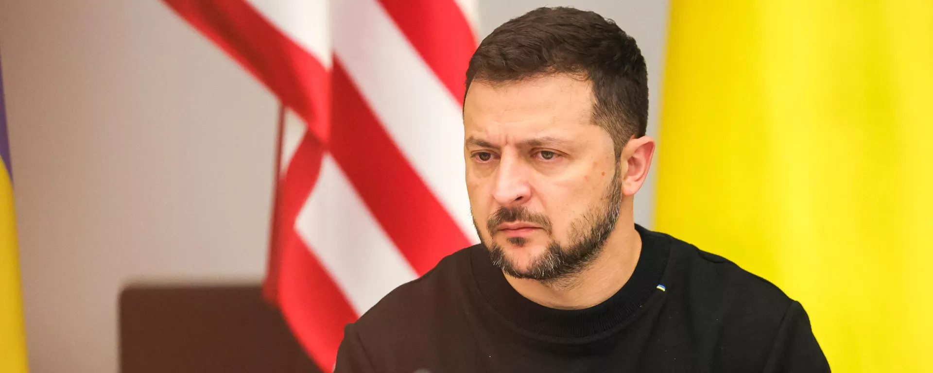 El presidente de Ucrania Volodímir Zelenski en una reunión del Grupo de Contacto de Defensa de Ucrania antes de un Consejo de Ministros de Defensa de la OTAN, el 11 de octubre de 2023. El presidente de Ucrania Volodímir Zelenski en una reunión del Grupo de Contacto de Defensa de Ucrania antes de un Consejo de Ministros de Defensa de la OTAN, el 11 de octubre de 2023. - Sputnik Mundo, 1920, 09.11.2023