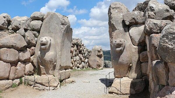 Ruinas de Hattusa (Puerta del León) en Boğazköy - Sputnik Mundo