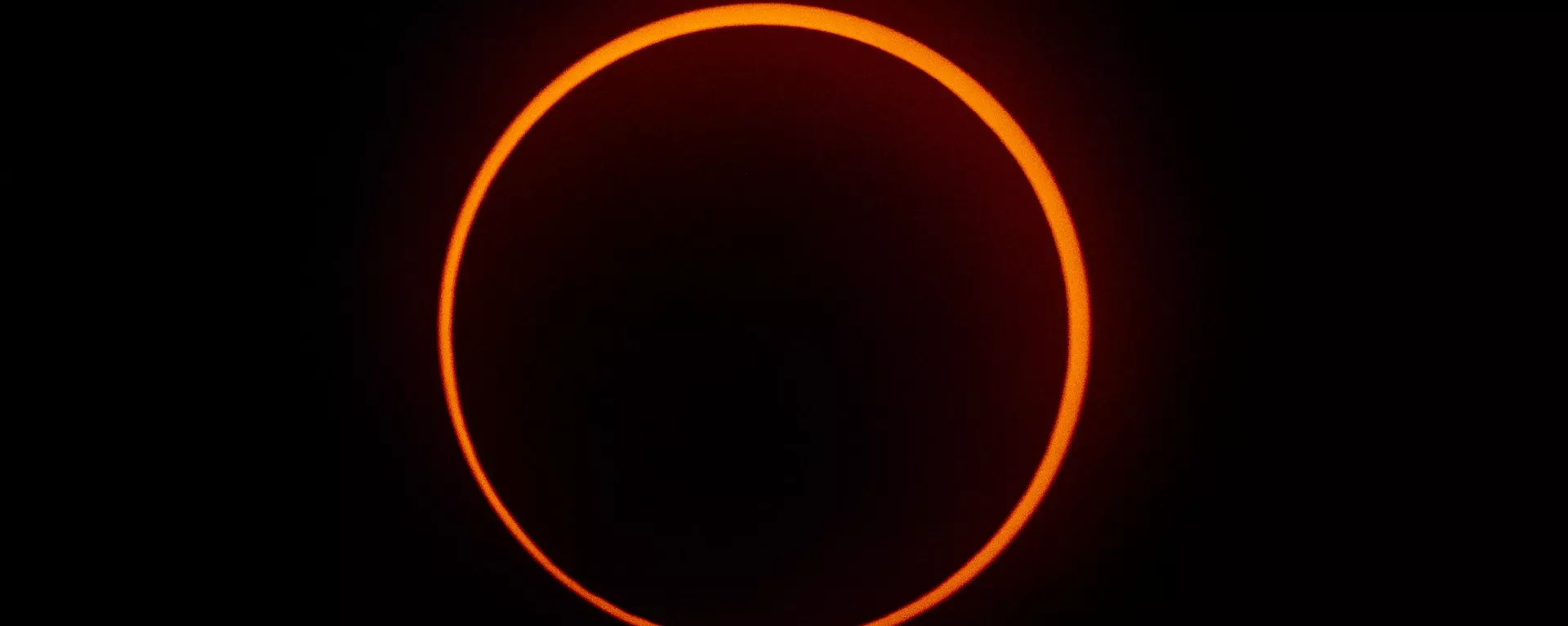 El eclipse solar - Sputnik Mundo, 1920, 16.10.2023
