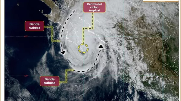Huracán Norma toca tierra en la península mexicana de Baja California - Sputnik Mundo