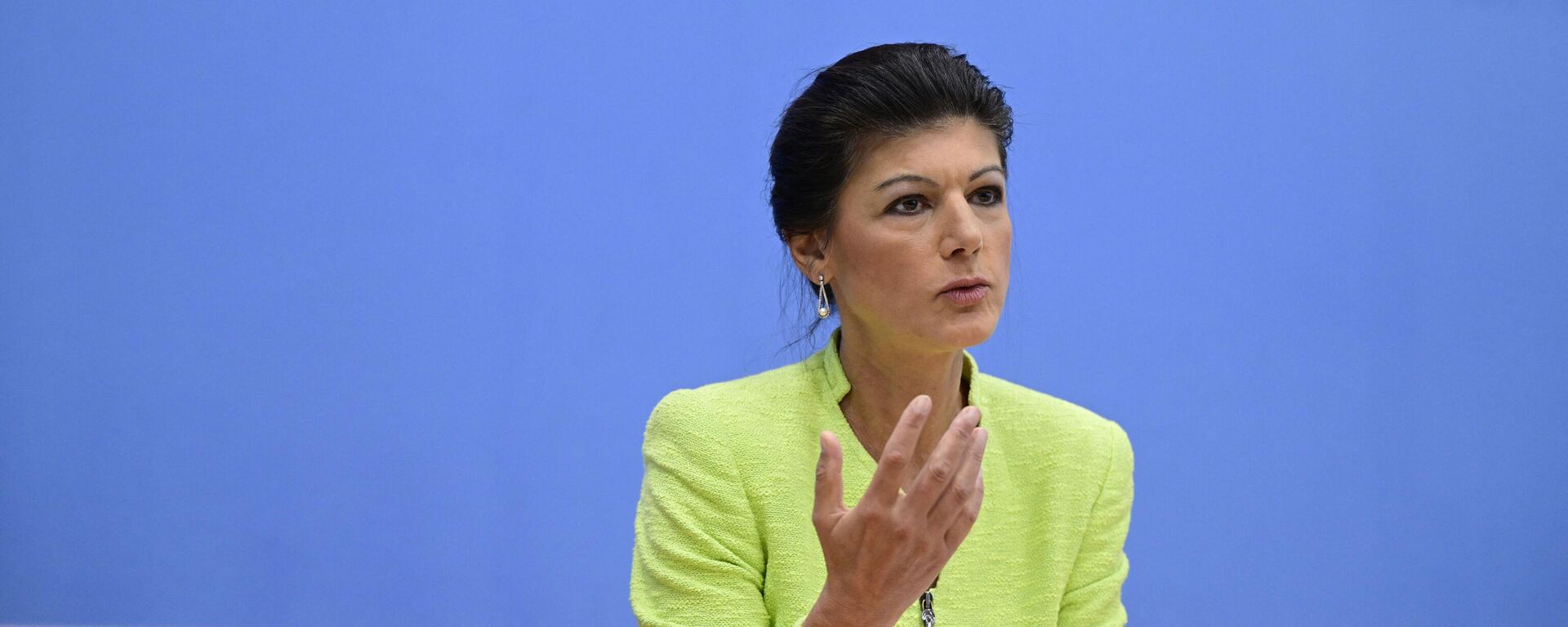 Sahra Wagenknecht, política alemana, habla en rueda de prensa sobre su proyecto de fundar un nuevo partido, el 23 de octubre de 2023 en Berlín  - Sputnik Mundo, 1920, 27.10.2023