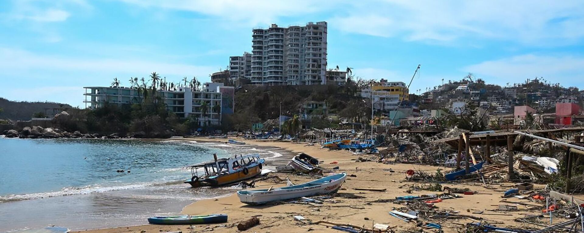 El puerto de Acapulco quedó devastado por el paso del huracán Otis en Guerrero, sur de México. - Sputnik Mundo, 1920, 04.11.2023