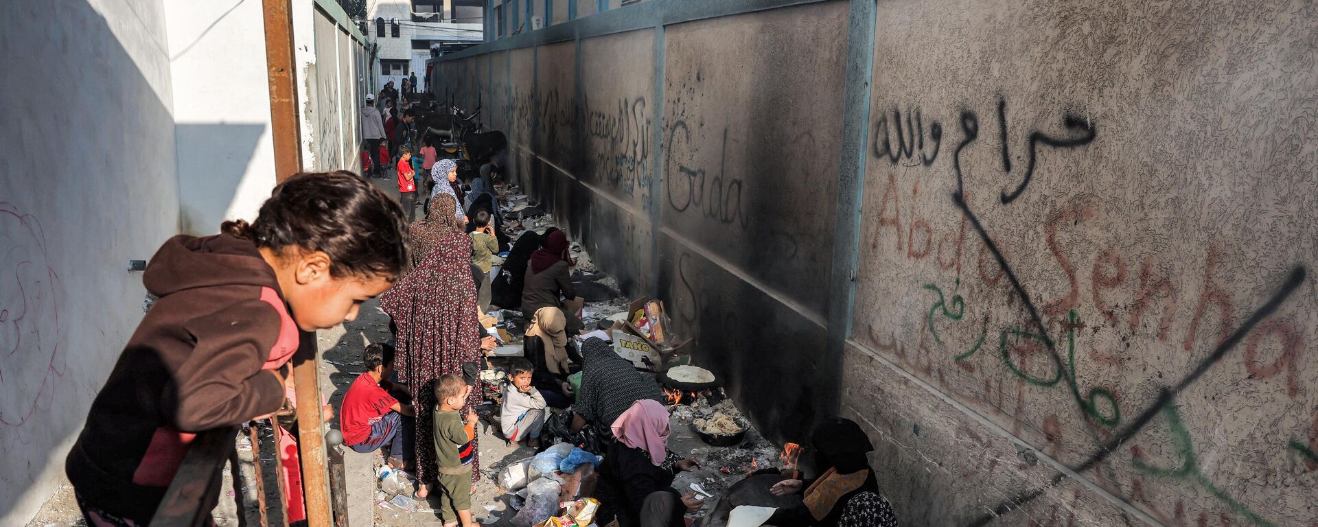 Una niña en la Franja de Gaza - Sputnik Mundo, 1920, 01.11.2023