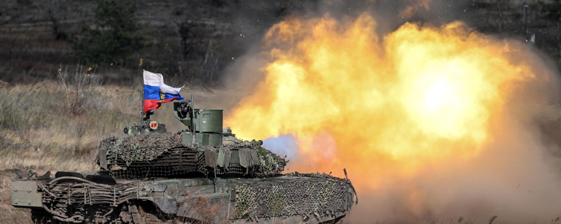 Un tanque ruso T-90M - Sputnik Mundo, 1920, 02.11.2023