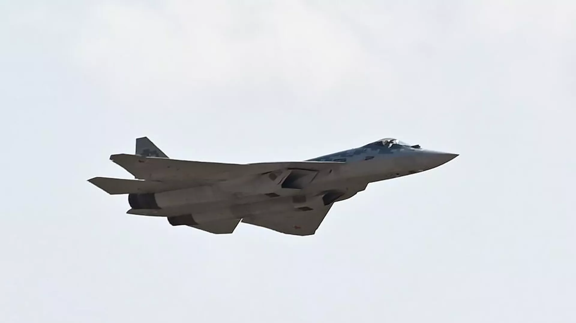 Un caza ruso Su-57 Un caza ruso Su-57