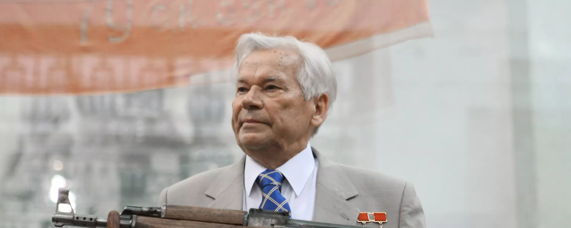 Mijaíl Kaláshnikov, legendario diseñador soviético y ruso - Sputnik Mundo, 1920, 10.11.2023