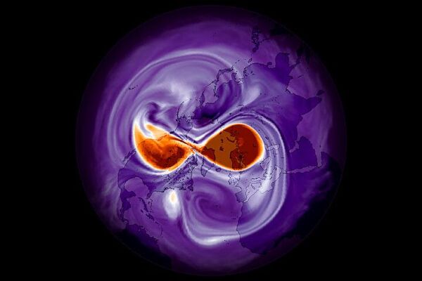 Persiguiendo las caras en la estratosfera. Los científicos de la NASA tienen la afición de examinar los datos atmosféricos en busca del raro momento en que aparecen caras en ellos.En la foto: el rostro que fue observado en los datos de vorticidad potencial (una magnitud que describe cómo giran las masas de aire) del 25 de enero de 1982, a una altura de unos 30 kilómetros (18 millas), aproximadamente en el centro de la estratosfera. Los ojos son zonas de alta vorticidad potencial y la boca es una zona de baja vorticidad potencial.  - Sputnik Mundo