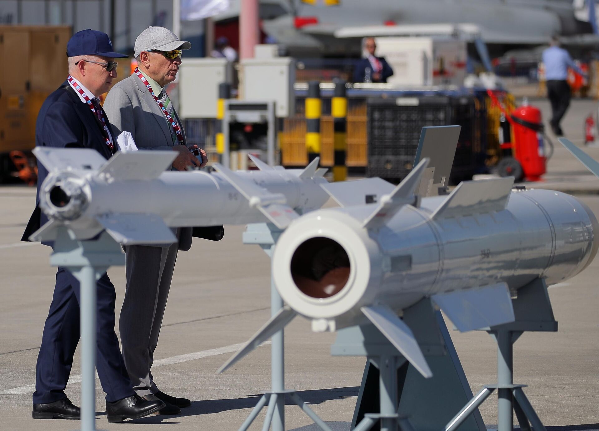 Misiles rusos exhibidos en el Dubai Airshow 2023 - Sputnik Mundo, 1920, 13.11.2023