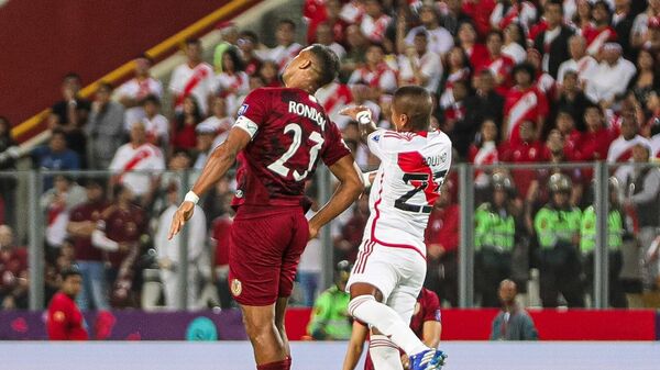 Encuentro entre la Vinotinto y la Bicolor rumbo al Mundial 2026 - Sputnik Mundo