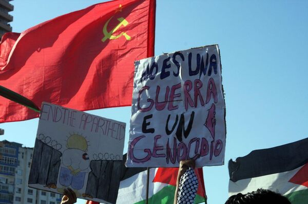 Marcha en La Habana contra genocidio de Israel en Palestina Marcha en La Habana contra genocidio de Israel en Palestina - Sputnik Mundo