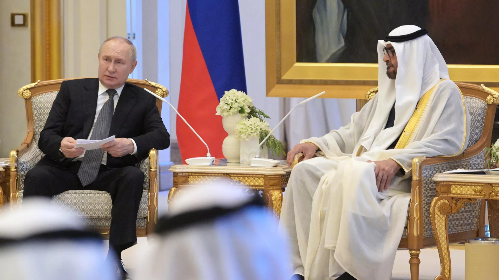 El presidente ruso, Vladímir Putin, у el presidente de Emiratos Árabes Unidos (EAU), jeque Mohamed bin Zayed al Nahayan El presidente ruso, Vladímir Putin, у el presidente de Emiratos Árabes Unidos (EAU), jeque Mohamed bin Zayed al Nahayan - Sputnik Mundo, 1920, 06.12.2023