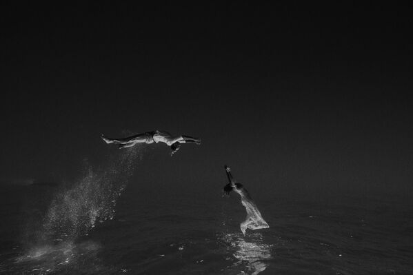 Una imagen del fotógrafo Julian Zeman (Nueva Zelanda), ganadora en la categoría de Engagement/Non-Wedding (Compromiso/No boda). Una imagen del fotógrafo Julian Zeman (Nueva Zelanda), ganadora en la categoría de Engagement/Non-Wedding (Compromiso/No boda). - Sputnik Mundo