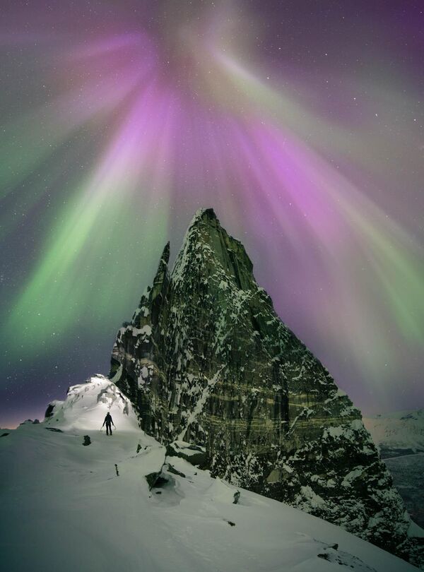 The Platform (La Plataforma), del fotógrafo francés Virgil Reglioni. La imagen fue tomada en Noruega. - Sputnik Mundo