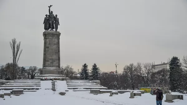 El monumento al Ejército Rojo en Sofía, Bulgaria - Sputnik Mundo