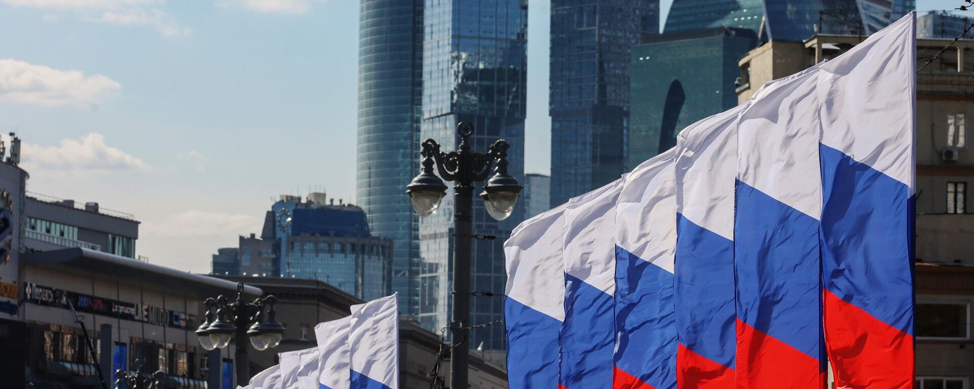 La bandera de Rusia - Sputnik Mundo, 1920, 04.08.2024