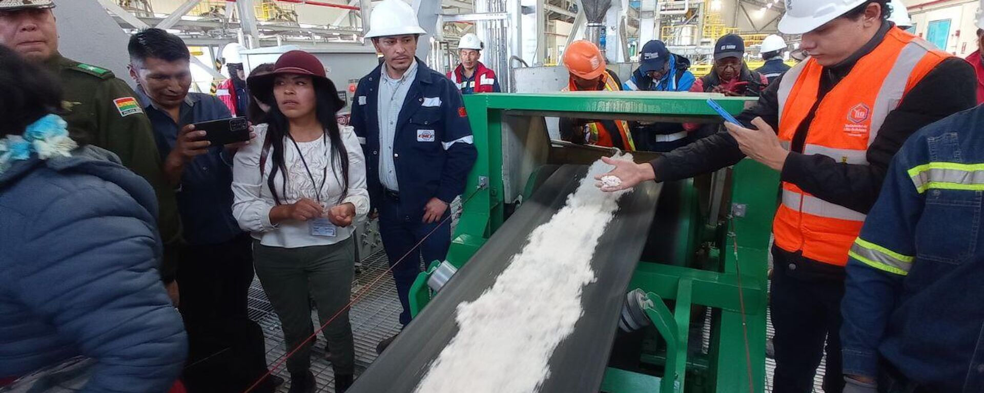 Inauguración de la planta industrial de carbonato de litio en el salar de Uyuni - Sputnik Mundo, 1920, 05.01.2024