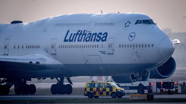 Un avión de la aerolínea Lufthansa - Sputnik Mundo