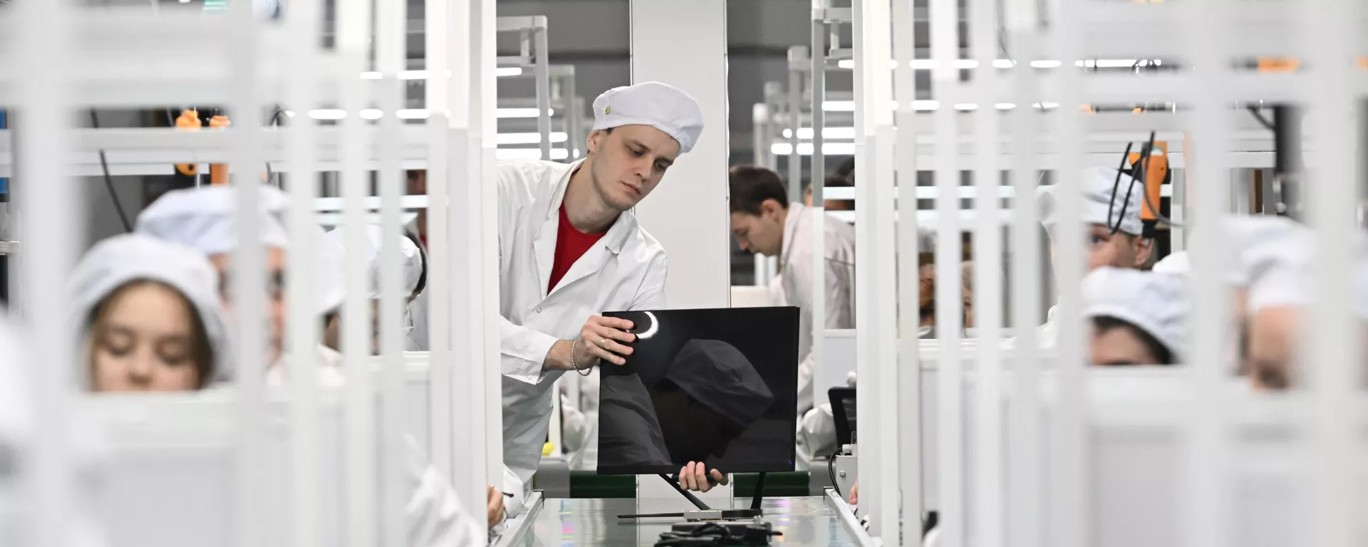 Producción de placas base multicapa en Rusia Producción de placas base multicapa en Rusia - Sputnik Mundo, 1920, 25.12.2023