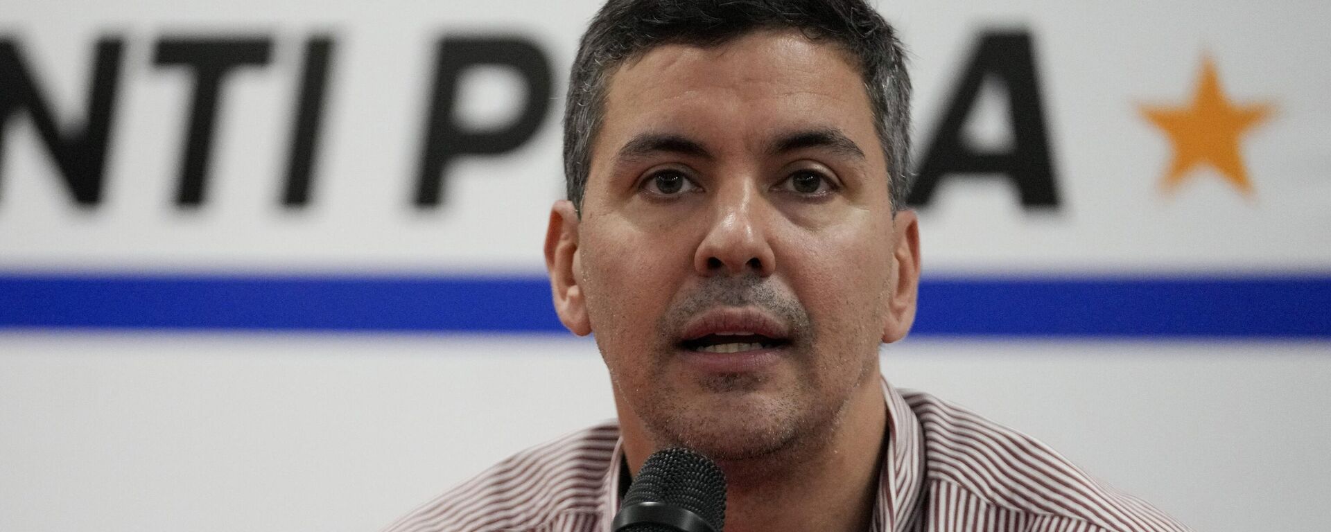 Santiago Peña, presidente de Paraguay - Sputnik Mundo, 1920, 02.10.2025