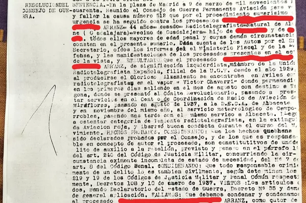 Sentencia franquista de prisión por &#x27;auxilio a la rebelión&#x27; / 1 - Sputnik Mundo