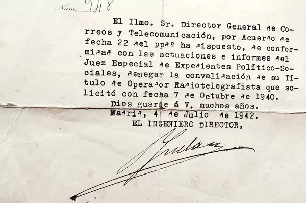 Anulación de título de radiotelegrafista - Sputnik Mundo