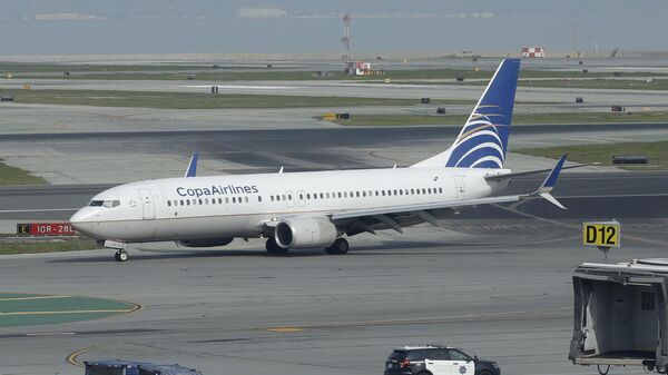 Un avión de Copa Airlines en el aeropuerto de San Francisco en 2020 - Sputnik Mundo