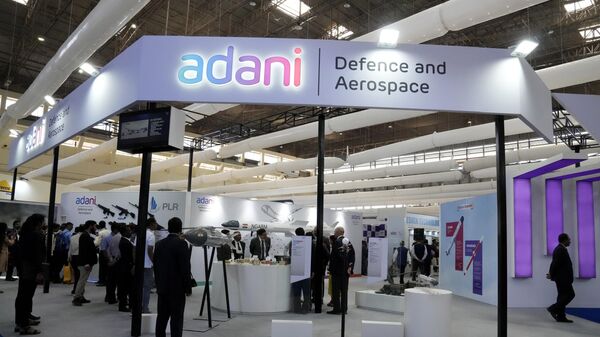 La presentación de Adani Defence & Aerospace durante la feria Aero India 2023 (archivo) - Sputnik Mundo