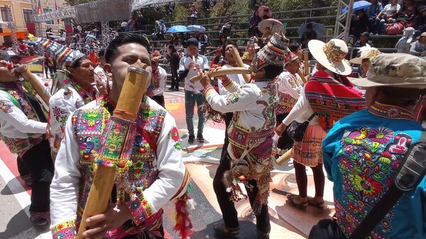 Desfile del Carnaval de Oruro 2024 - Sputnik Mundo