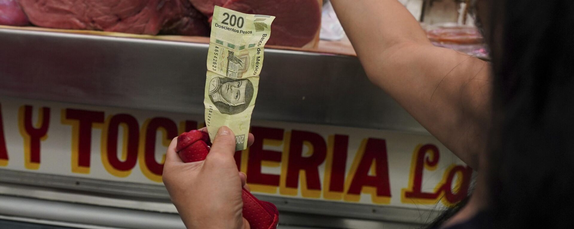 El peso mexicano ha tenido un desempeño positivo en los últimos tiempos. - Sputnik Mundo, 1920, 13.02.2024