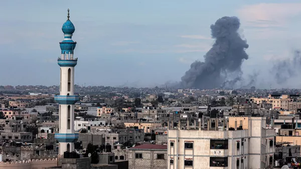 La ciudad de Rafah, ubicada en el sur de la Franja de Gaza, ha sido atacada por Israel. - Sputnik Mundo