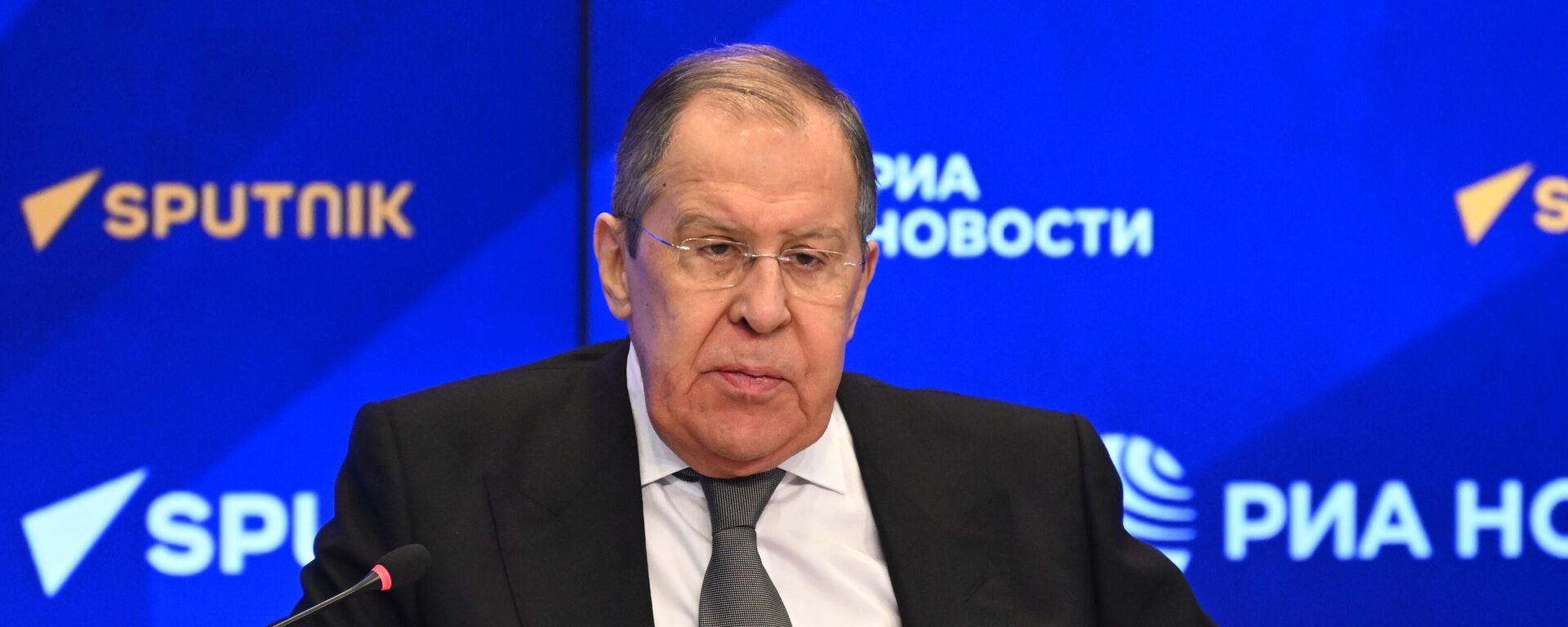  Serguéi Lavrov, el ministro ruso de Asuntos Exteriores, Serguéi Lavrov, en una conferencia con motivo del décimo aniversario del golpe de Estado en Ucrania  - Sputnik Mundo, 1920, 16.02.2024