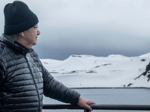 El Secretario General, António Guterres, durante su visita a la Antártida. - Sputnik Mundo