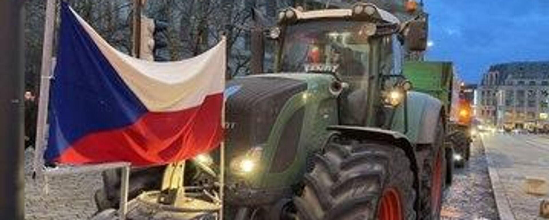 Equipos agrícolas participan en protestas en Praga - Sputnik Mundo, 1920, 19.02.2024
