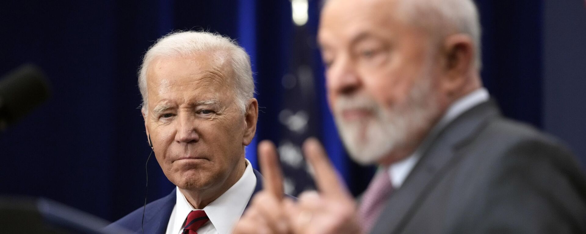 Joe Biden, presidente de EEUU, y Lula da Silva, presidente de Brasil, durante un encuentro en Nueva York, EEUU, el 20 de septiembre de 2023 - Sputnik Mundo, 1920, 06.04.2024