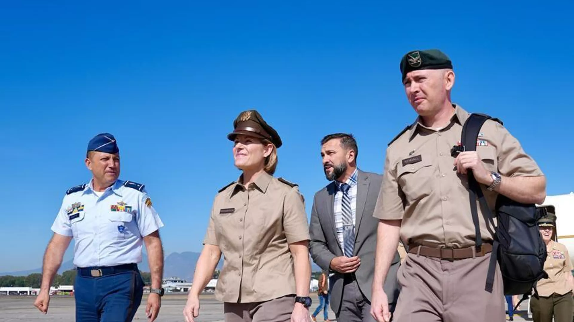 La comandante general del Comando Sur de Estados Unidos, Laura Richardson, llegó este lunes (15 de abril) a la capital guatemalteca, en su primera visita a esa nación