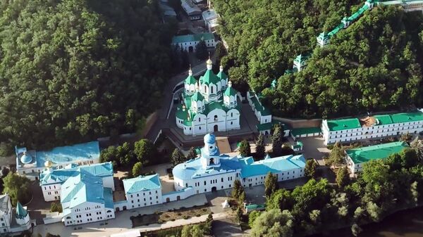 Monasterio de Sviatogorsk de la Iglesia ortodoxa de Ucrania canónica - Sputnik Mundo