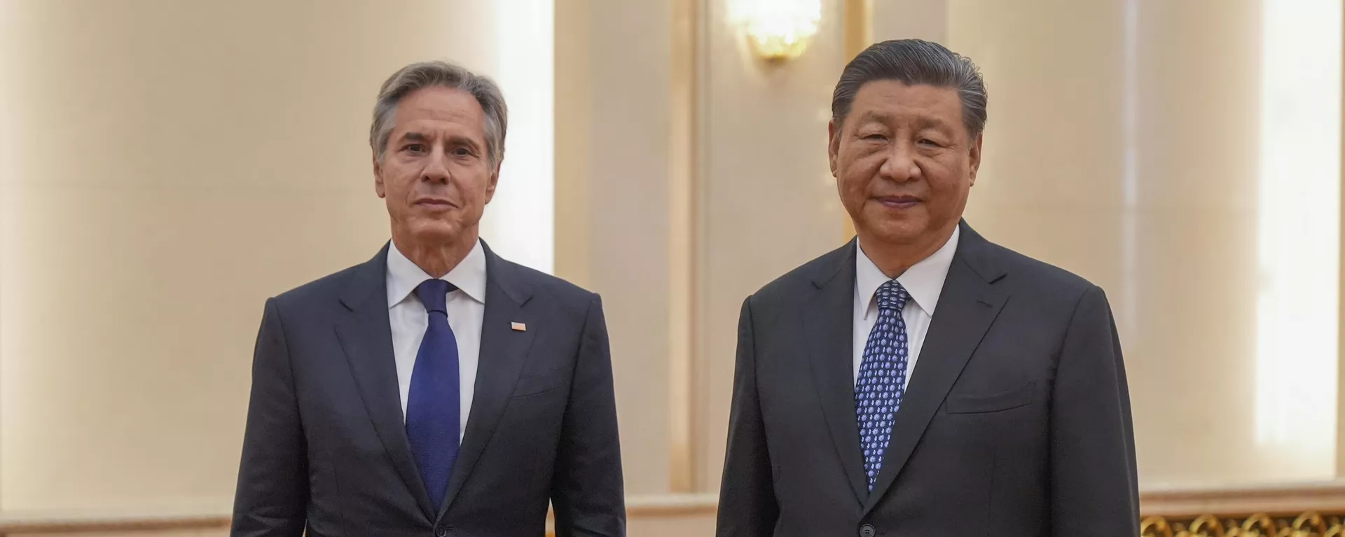 El secretario de Estado estadounidense, Antony Blinken, se reúne con el presidente chino, Xi Jinping, en el Gran Salón del Pueblo, China, el 26 de abril de 2024 El secretario de Estado estadounidense, Antony Blinken, se reúne con el presidente chino, Xi Jinping, en el Gran Salón del Pueblo, China, el 26 de abril de 2024 - Sputnik Mundo, 1920, 27.04.2024