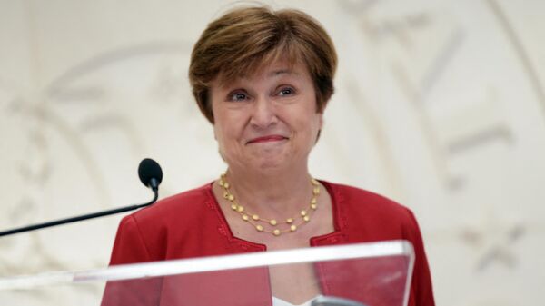 Kristalina Georgieva, directora gerente del Fondo Monetario Internacional (FMI), habla en una conferencia de prensa en la sede del FMI, en Washington, EEUU  - Sputnik Mundo