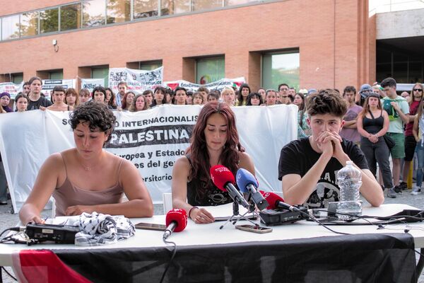 Acampada propalestina campus UCM - Sputnik Mundo