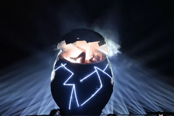 El concursante de Finlandia durante el ensayo de la primera semifinal del Festival de Eurovisión, Suecia. El concursante de Finlandia durante el ensayo de la primera semifinal del Festival de Eurovisión, Suecia. - Sputnik Mundo