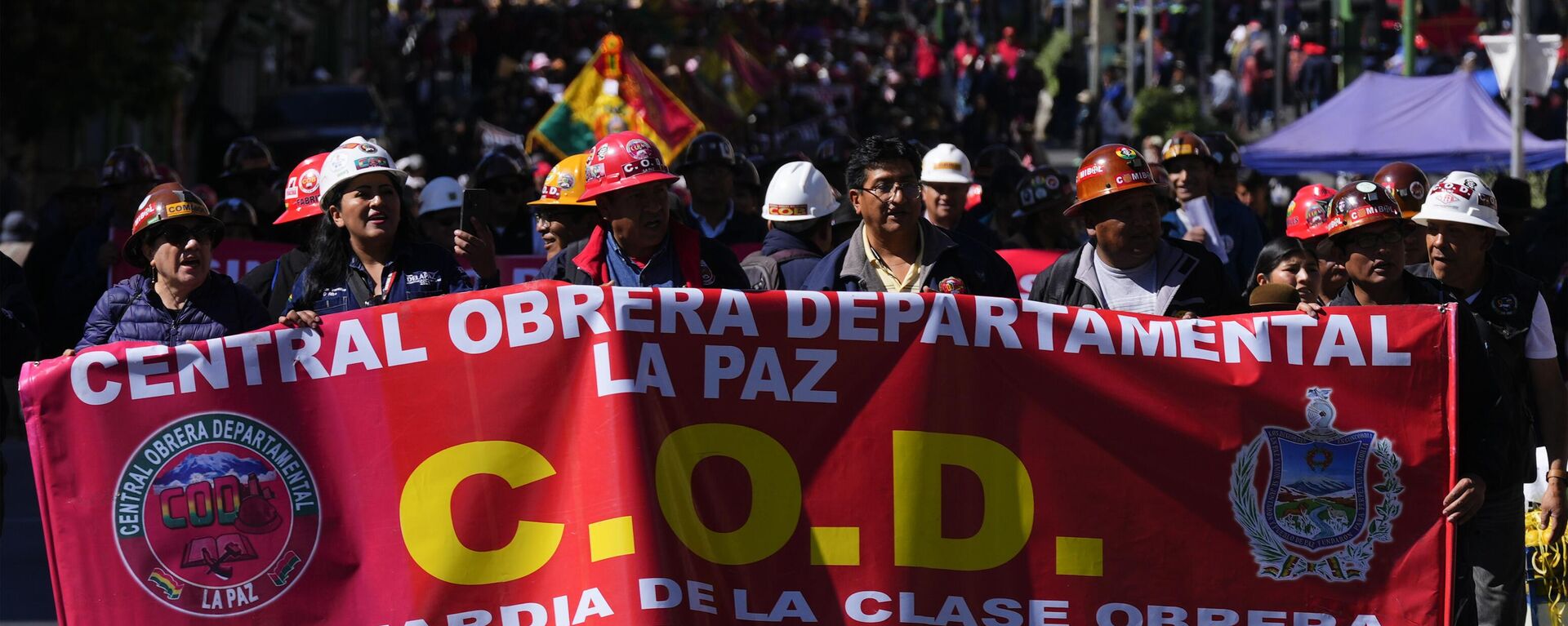 Trabajadores bolivianos durante la movilización por el Día Internacional del Trabajador (archivo)  - Sputnik Mundo, 1920, 22.05.2024