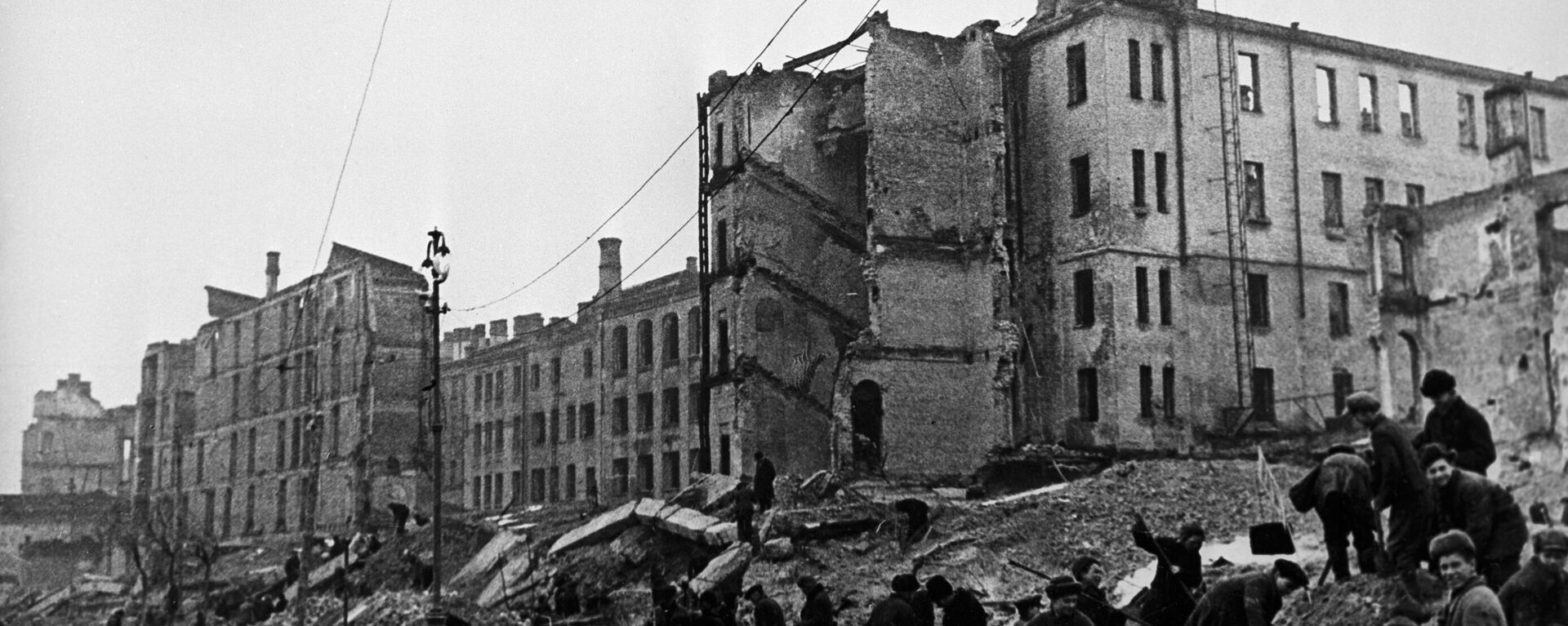 Liberación de Kiev de los invasores nazis, Segunda Guerra Mundial (archivo) - Sputnik Mundo, 1920, 25.05.2024