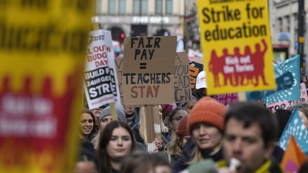 Protestas en Londres (archivo) - Sputnik Mundo