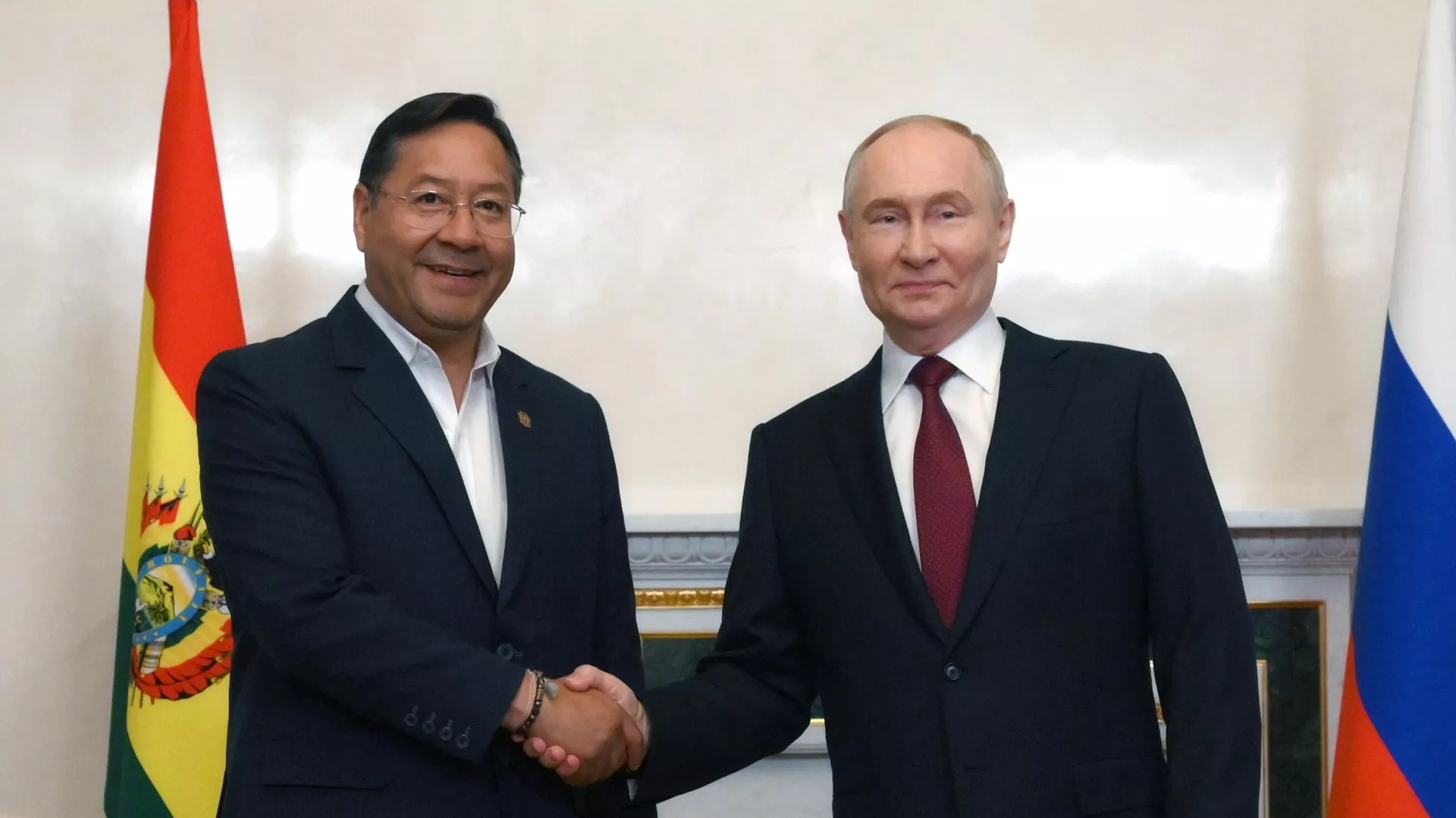 El presidente ruso, Vladímir Putin, se reúne con el mandatario boliviano, Luis Arce  - Sputnik Mundo, 1920, 06.06.2024